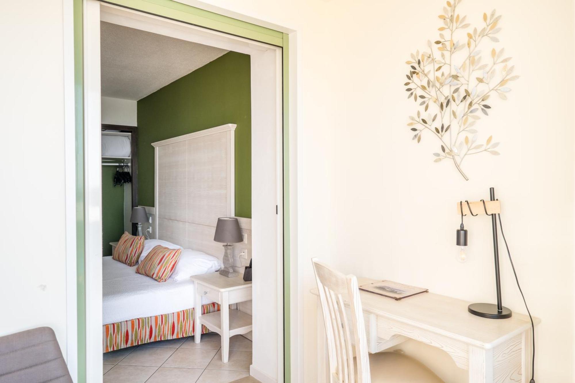 Hotel Funtana Marina LʼÎle-Rousse Eksteriør billede