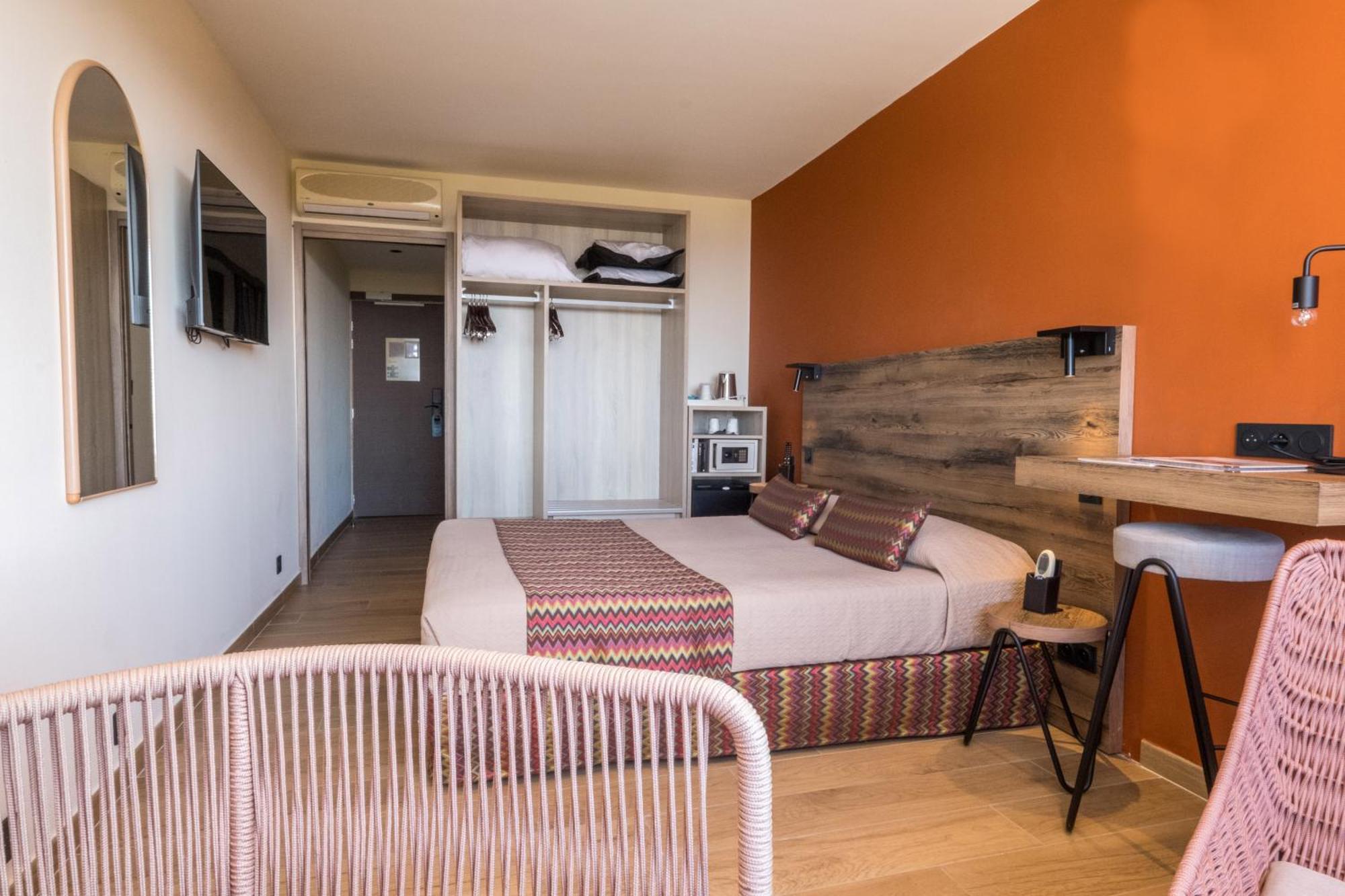 Hotel Funtana Marina LʼÎle-Rousse Eksteriør billede