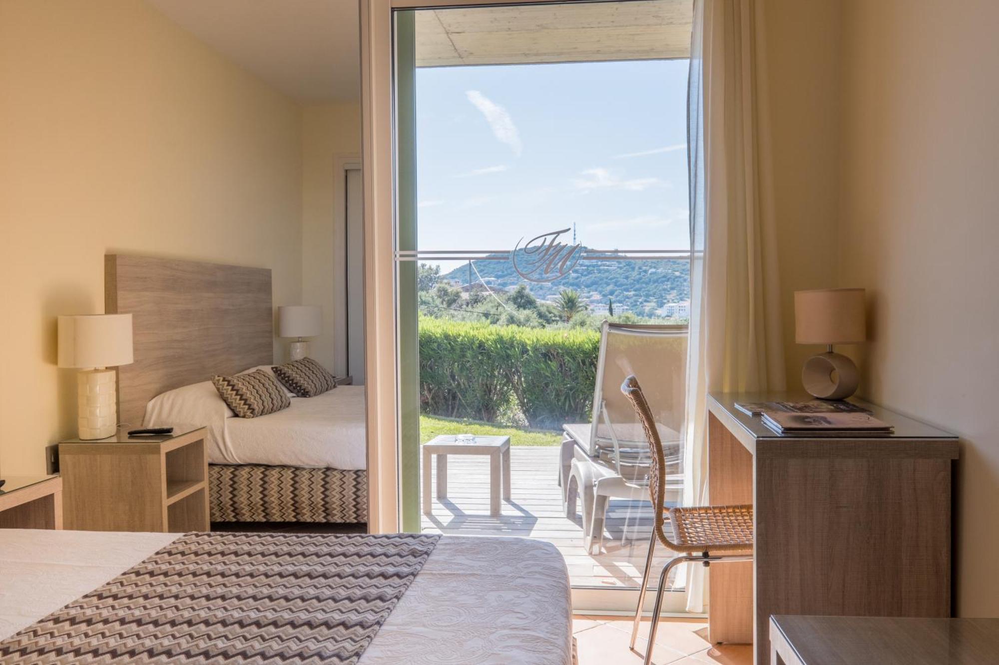 Hotel Funtana Marina LʼÎle-Rousse Eksteriør billede